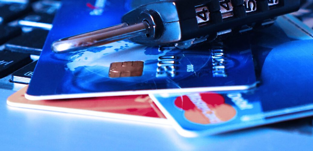 credit card, bank card, theft, charge card, padlock, identity, thief, data, computer, password, hacking, hacker, stolen, credit card, credit card, credit card, credit card, credit card, theft, thief, hacking, hacker, hacker, hacker